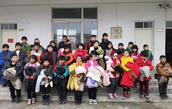 岳陽林紙打通產業扶貧主干道  精準接力助致富(1)1096.jpg